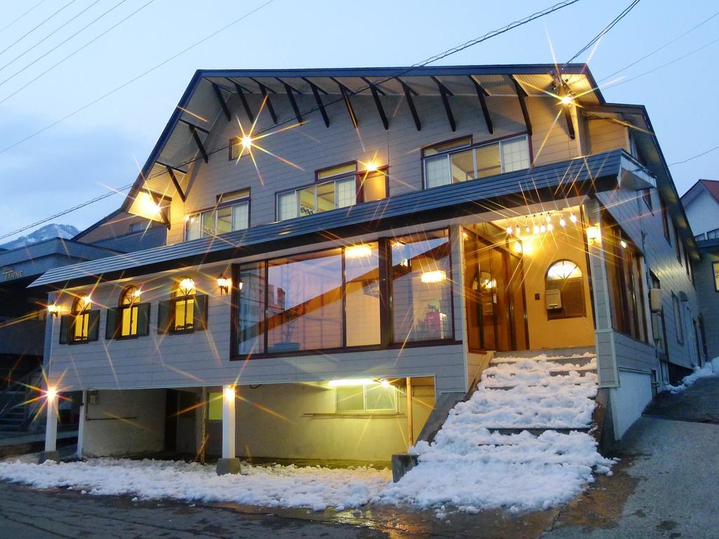 Lodge Tsubaki Otari Exterior photo