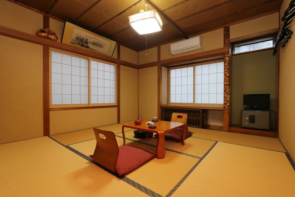 Lodge Tsubaki Otari Exterior photo